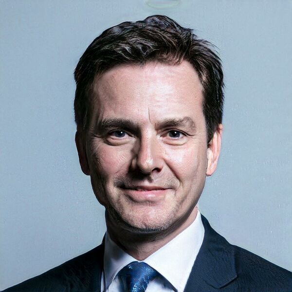 Datei:Aren-Artak Kavetnar.jpg